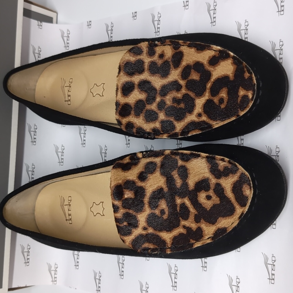 Dansko Lori Suede Black/Leopard Loafers 40 nwot - Picture 2 of 10